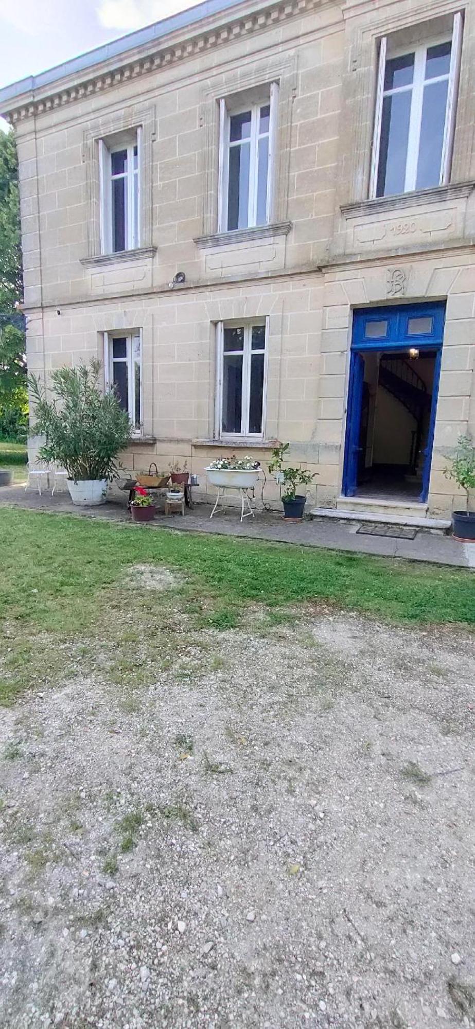 Chateau Monichot Organic Vineyard Tauriac  Exterior photo